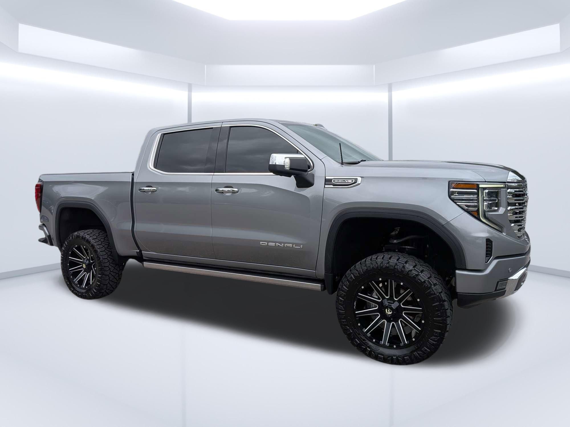 2024 GMC Sierra 4WD Crew Cab Short Box Denali's photo