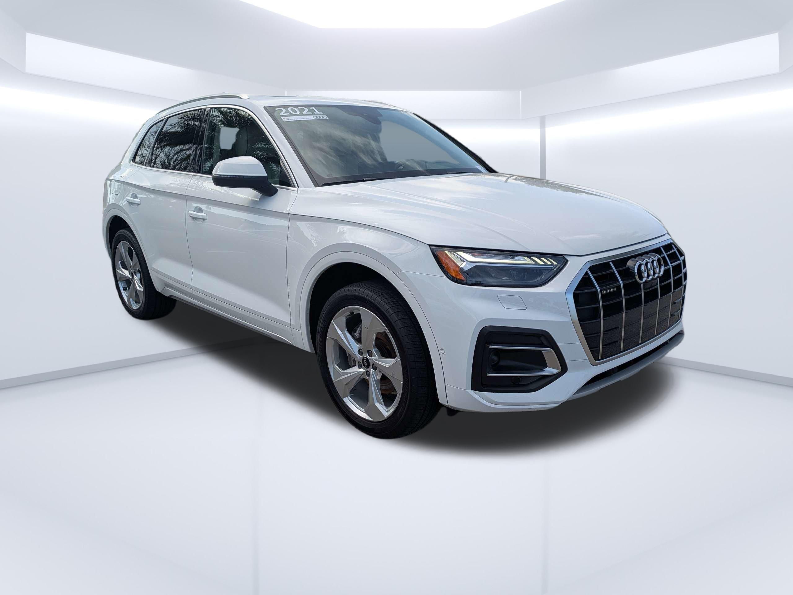 2021 Audi Q5 45 Prestige's photo