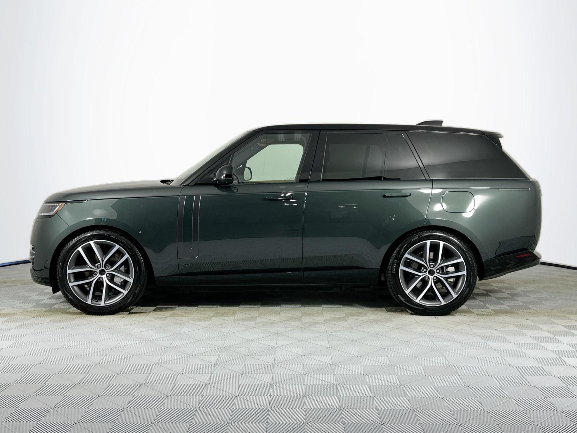 new 2026 Land Rover Range Rover Plug-In Hybrid car, priced at $134,950