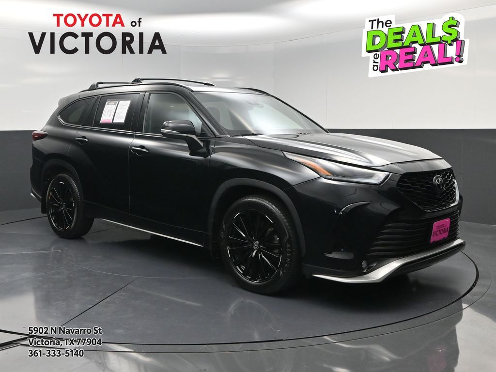 2024 Toyota Highlander XSE Black at Toyota of Victoria