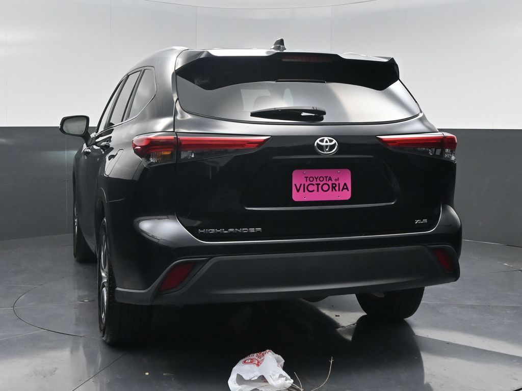2023 Toyota Highlander XLE Black at Classic Elite Chevrolet Sugar Land
