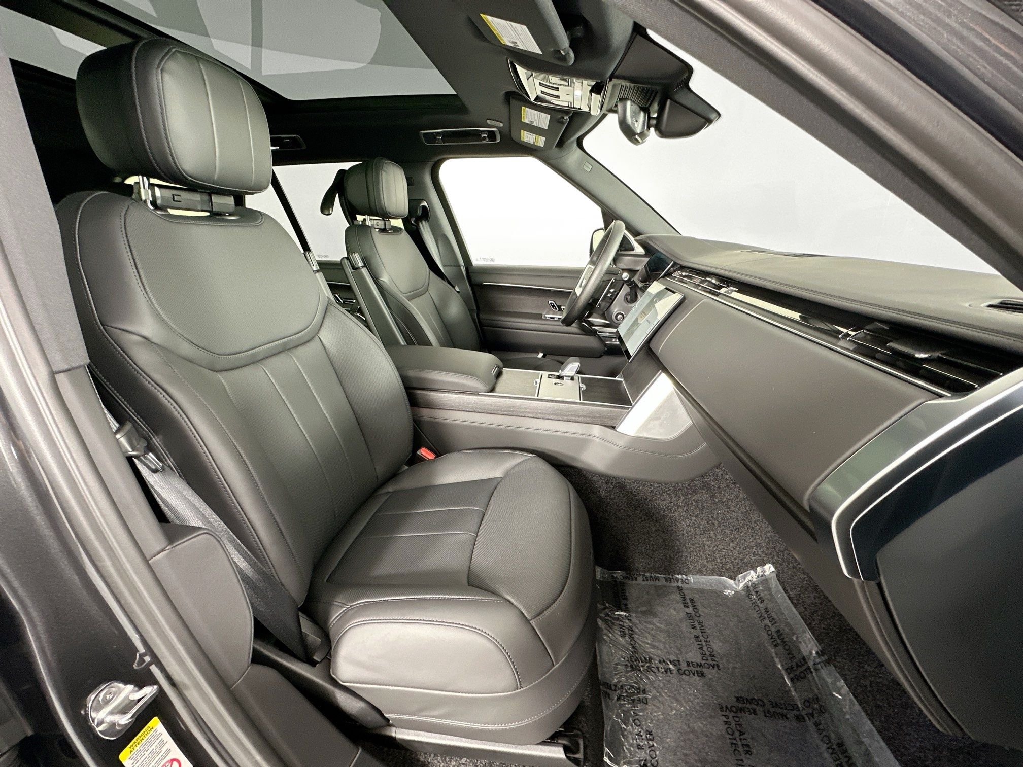 new 2026 Land Rover Range Rover car, priced at $132,165