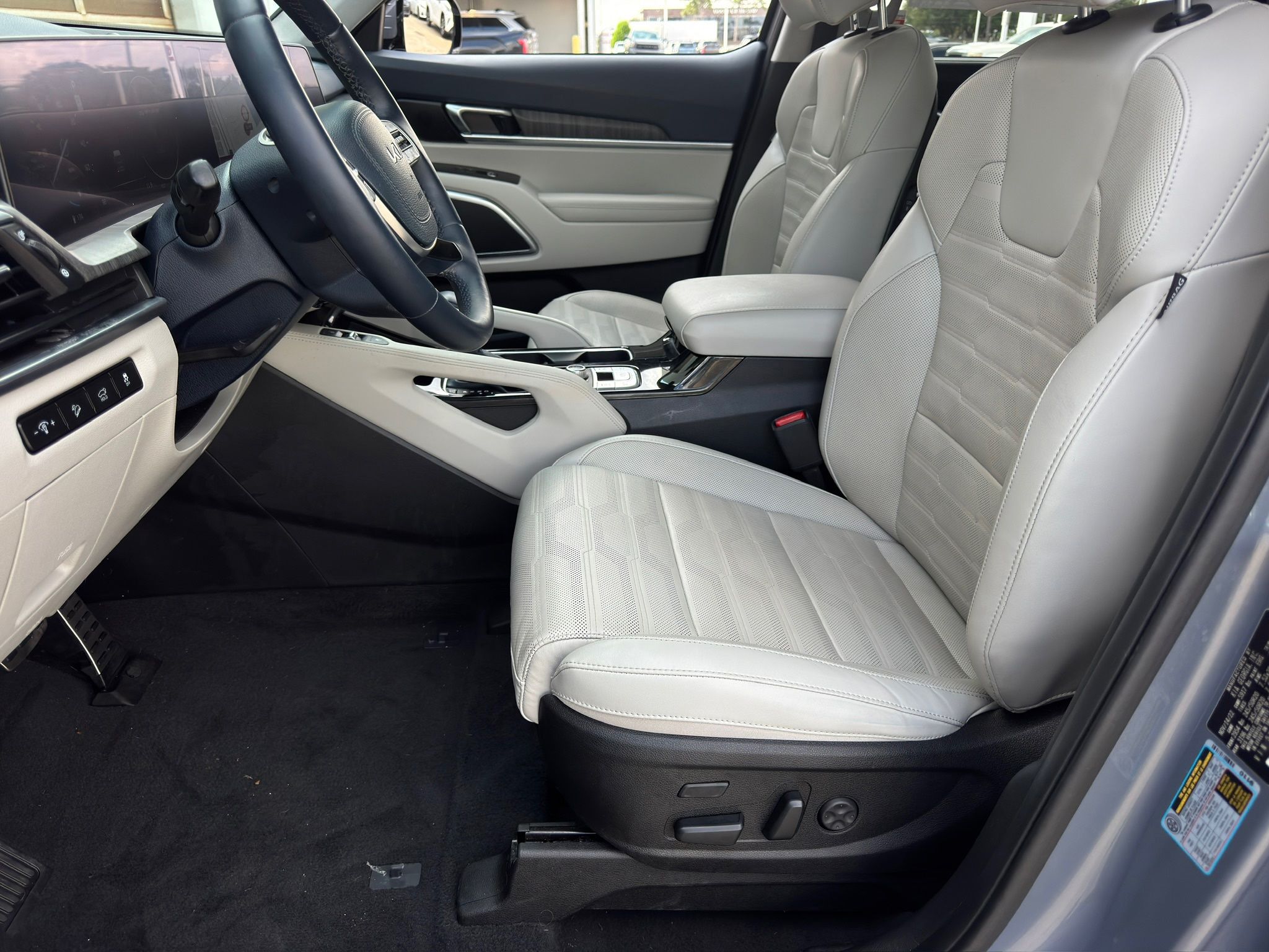 2023 Kia Telluride SX-Prestige - 11