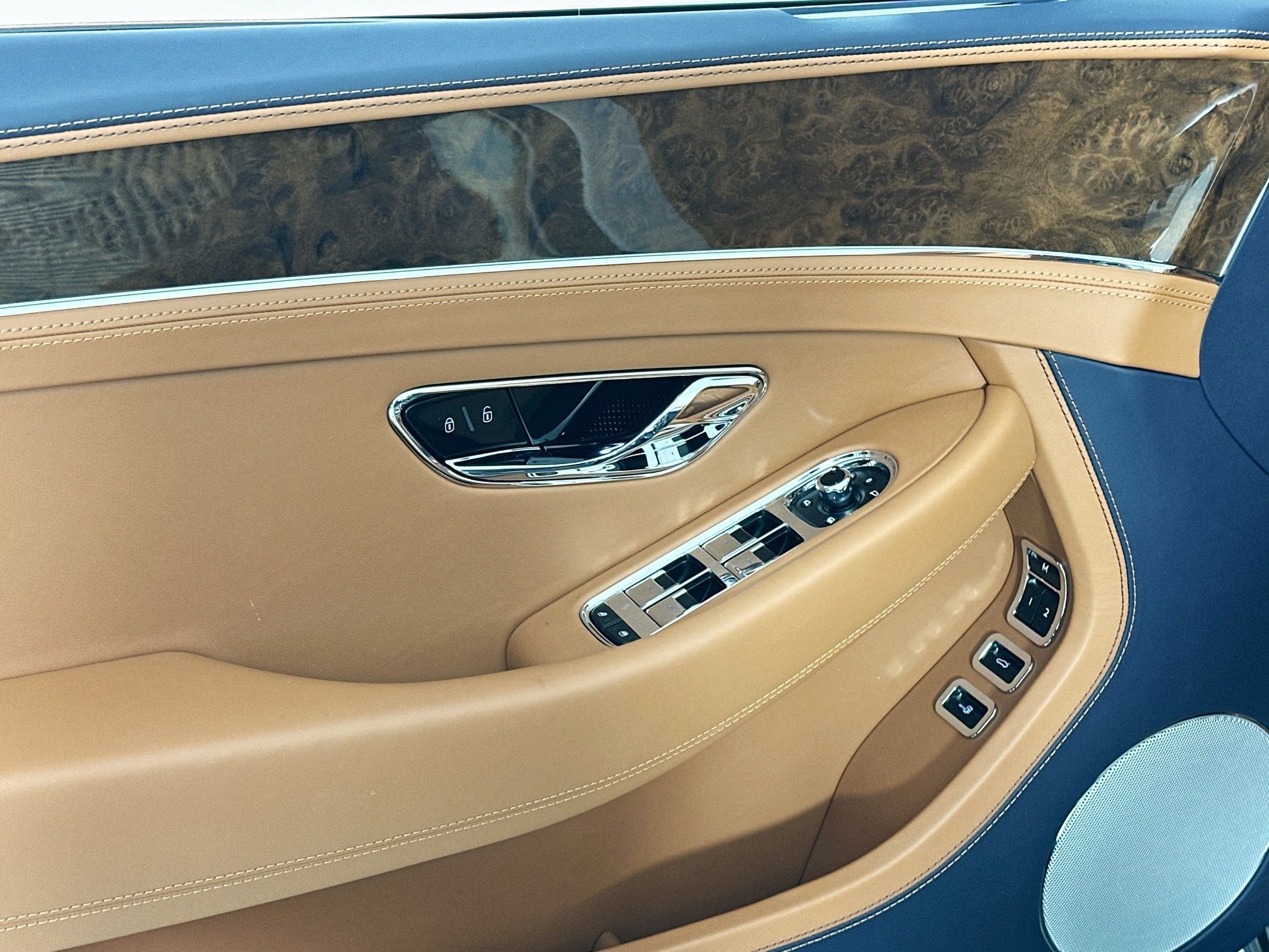 new 2026 Bentley Continental GTC car