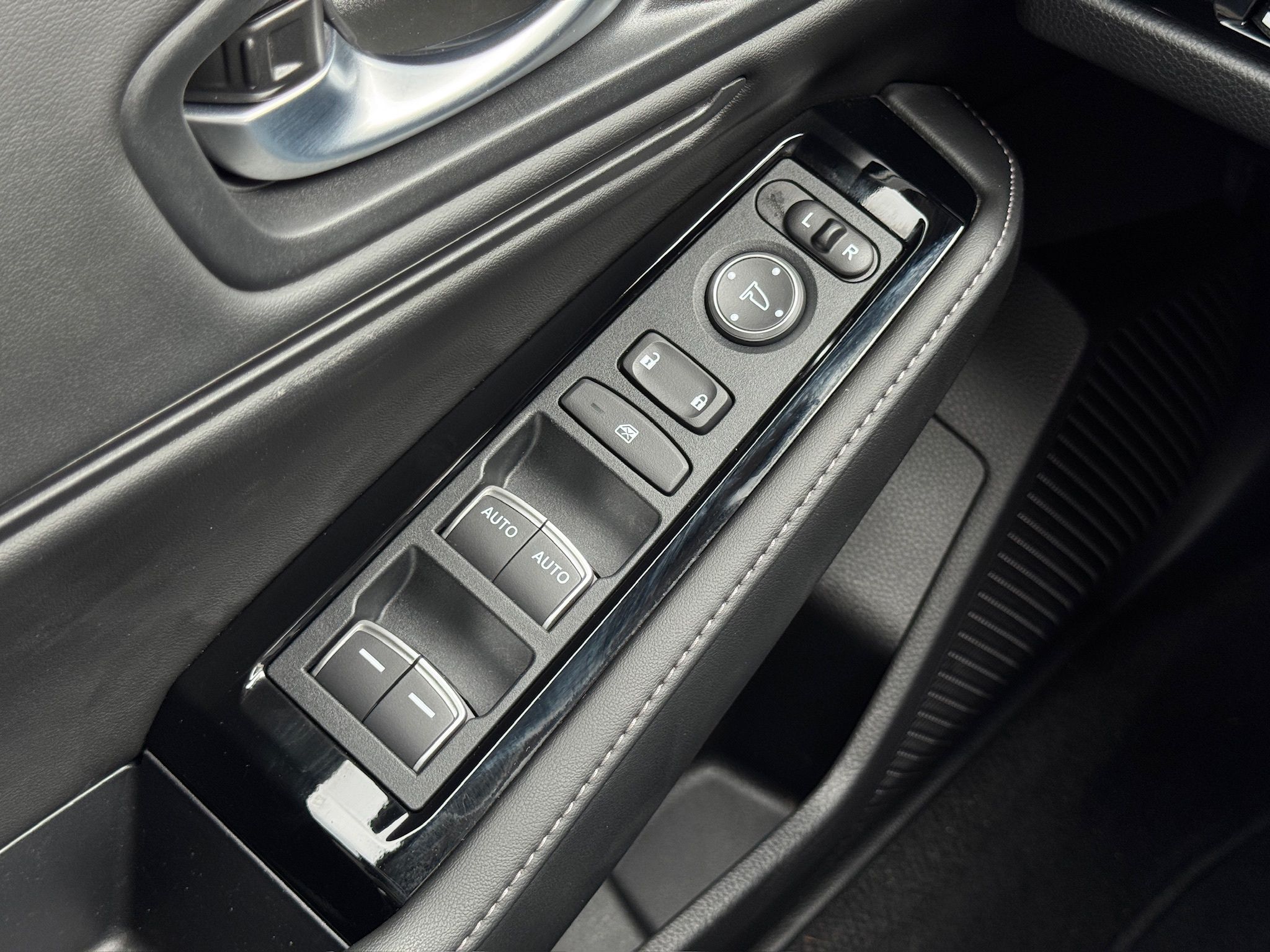2025 Honda Accord Hybrid Touring  at Community Honda