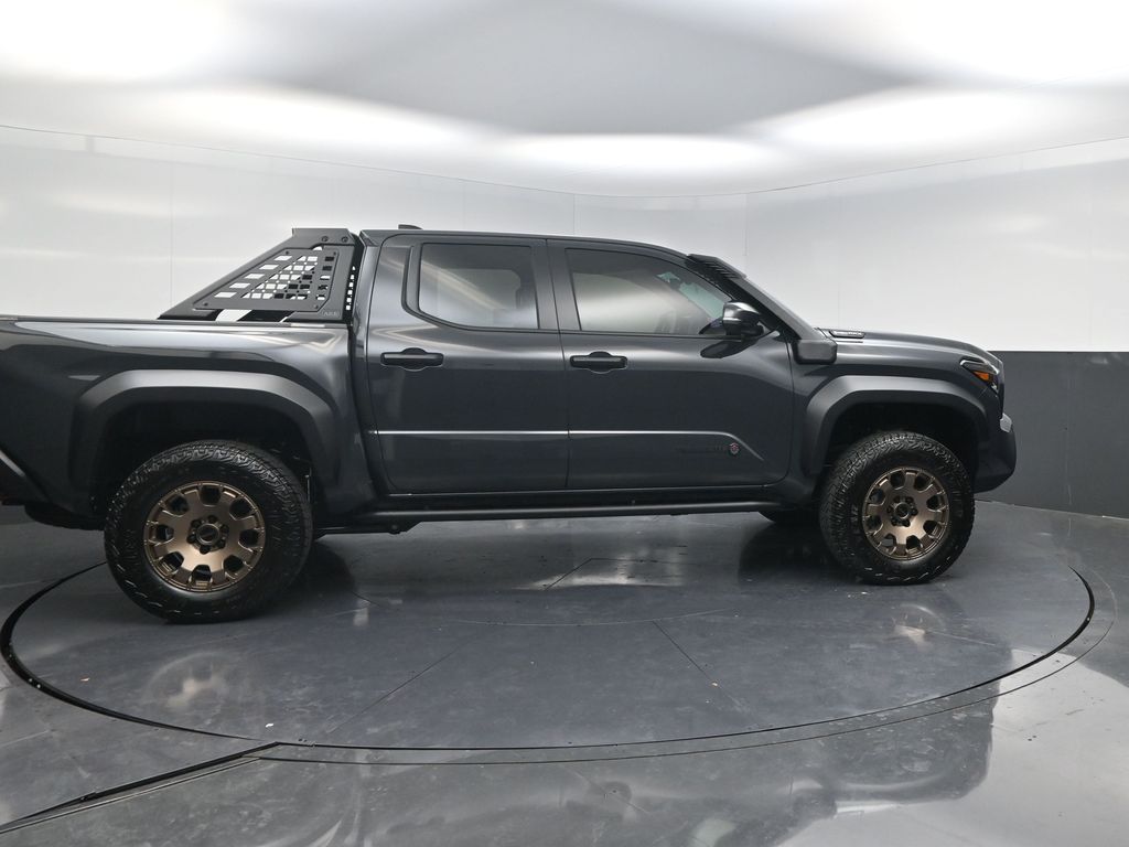 2026 Toyota Tacoma Hybrid Trailhunter - 3