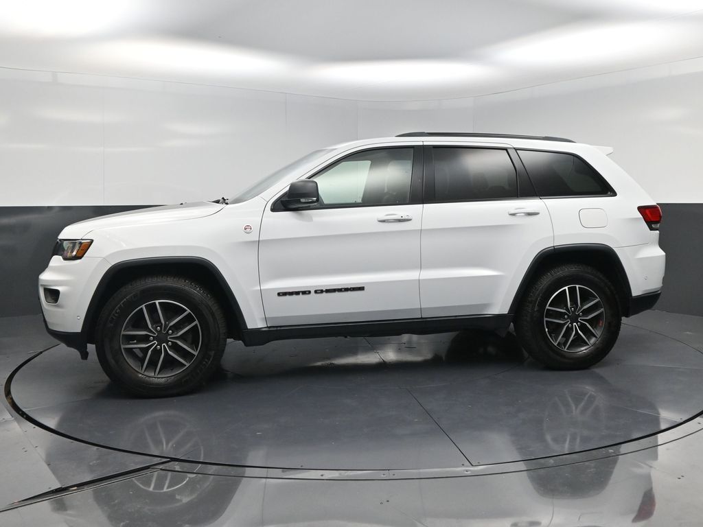 2019 Jeep Grand Cherokee Trailhawk White at Bayway Cadillac Southwest