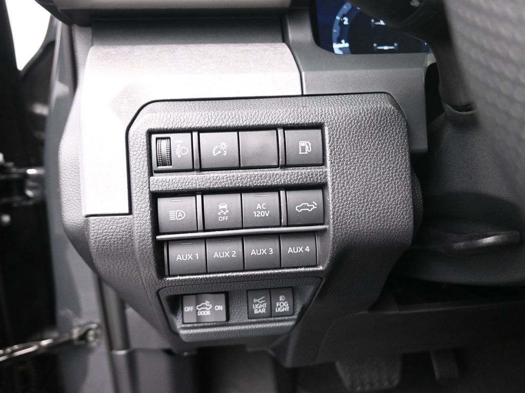 2026 Toyota Tacoma Hybrid Trailhunter - 10