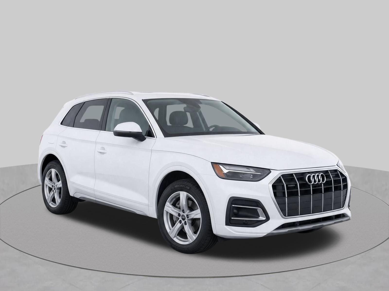 2021 Audi Q5 45 Premium's photo