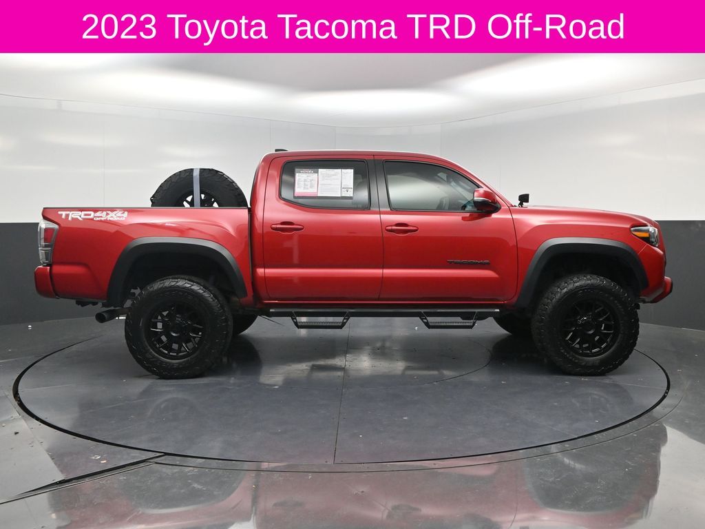 2023 Toyota Tacoma TRD Off-Road - 3