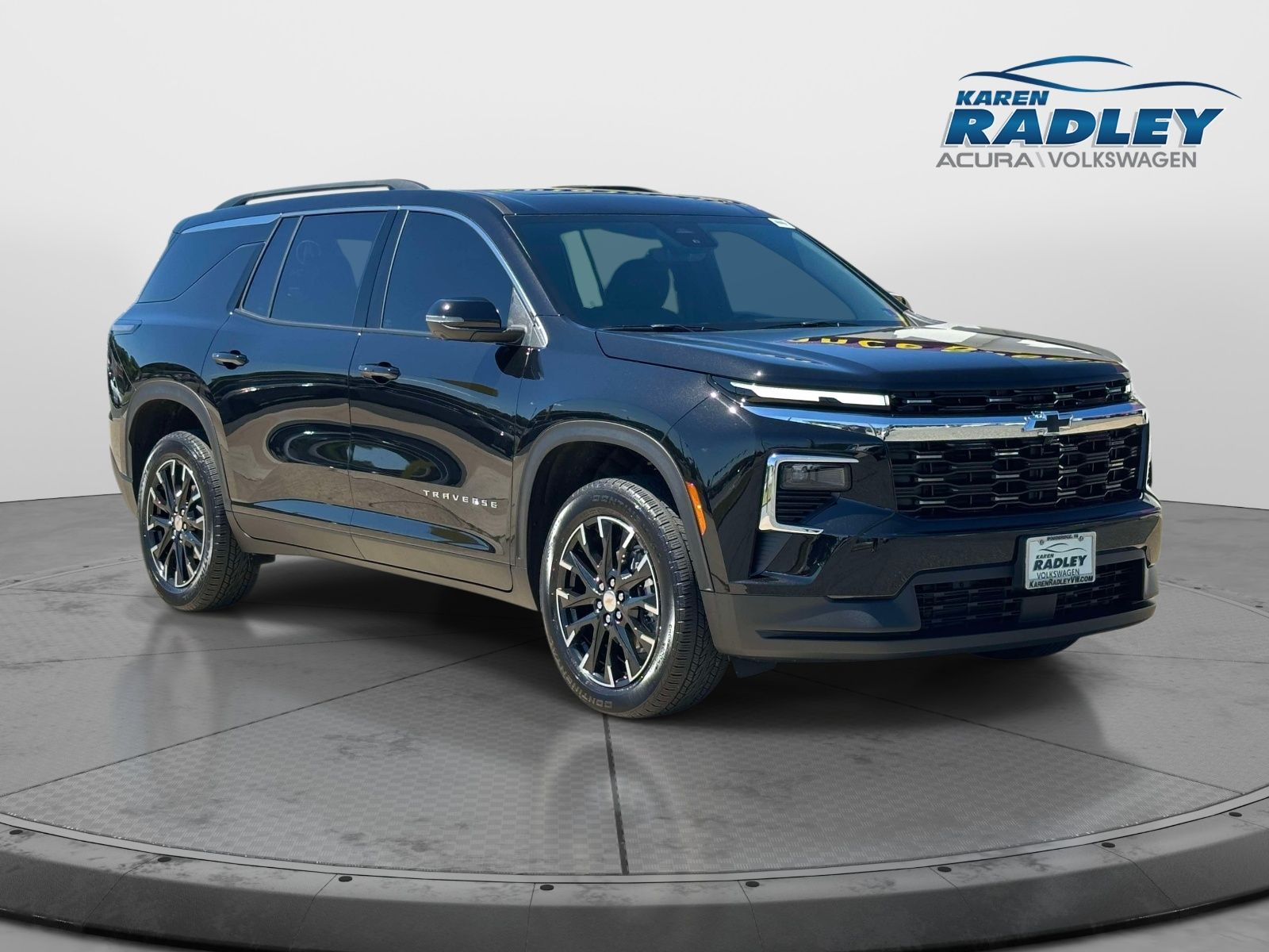 Black Metallic 2026 Chevrolet Traverse SUV / Crossover Four-Wheel Drive 8-Speed Automatic