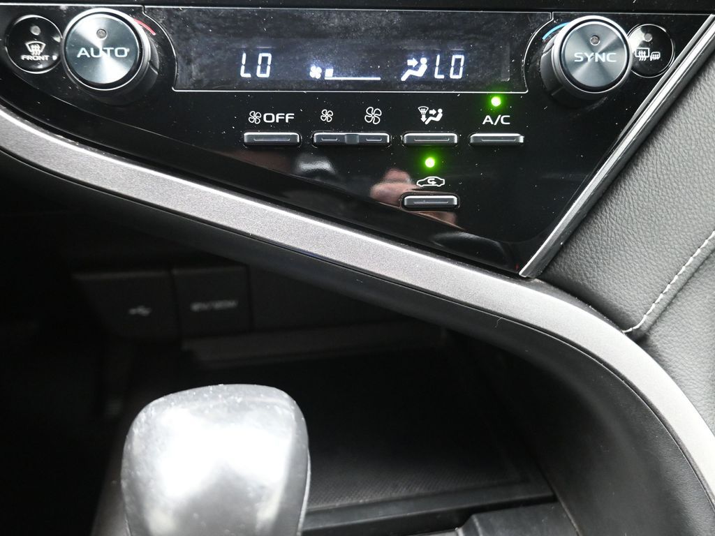 2024 Toyota Camry SE - 7