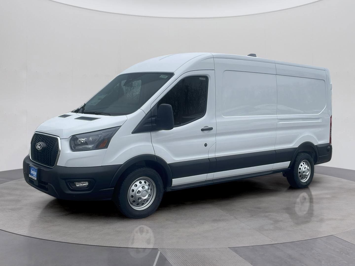 2026 Ford Transit Van Base's photo