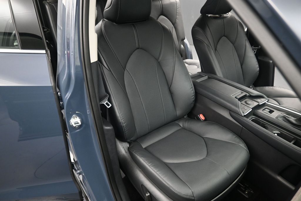 2025 Toyota Grand Highlander Limited White at Community Kia