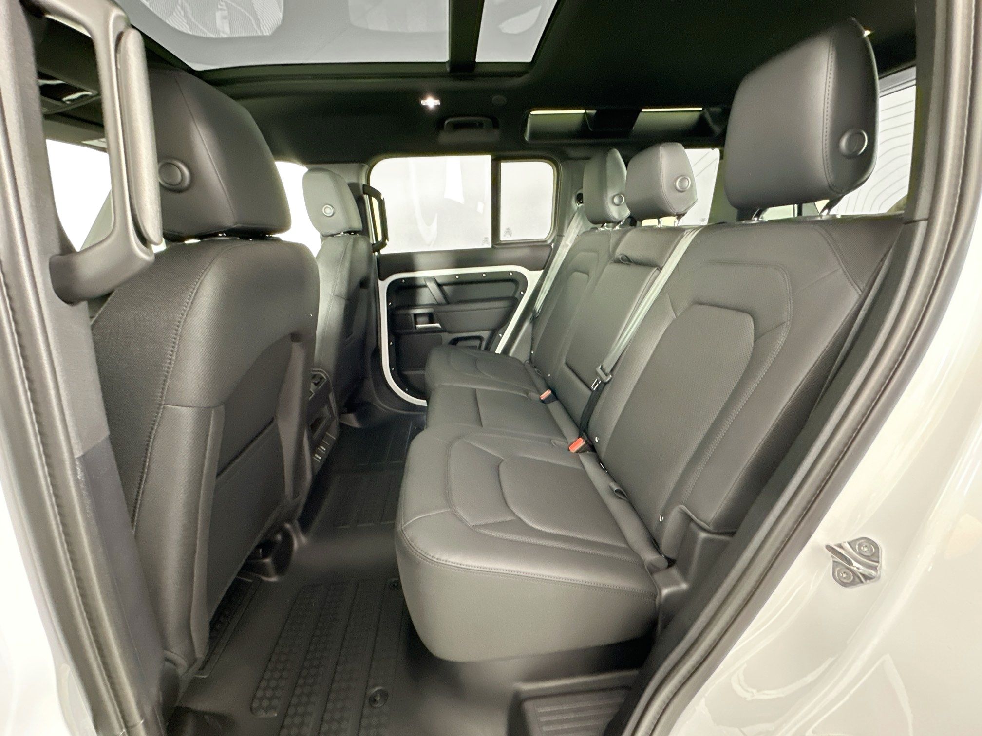 new 2026 Land Rover Defender 110 car, priced at $72,081