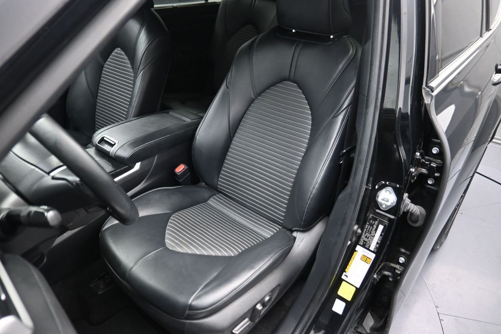 2024 Toyota Highlander XSE Black at Toyota of Victoria