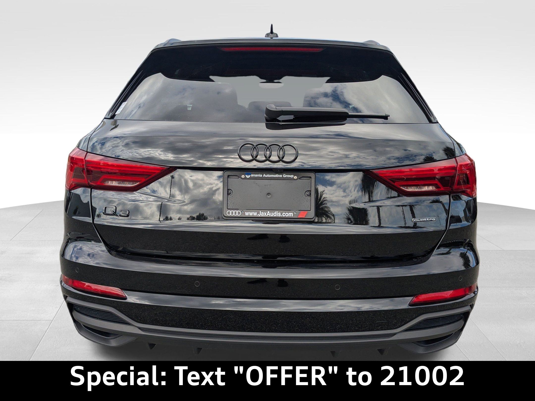 2025 Audi Q3 Premium S line photo 4