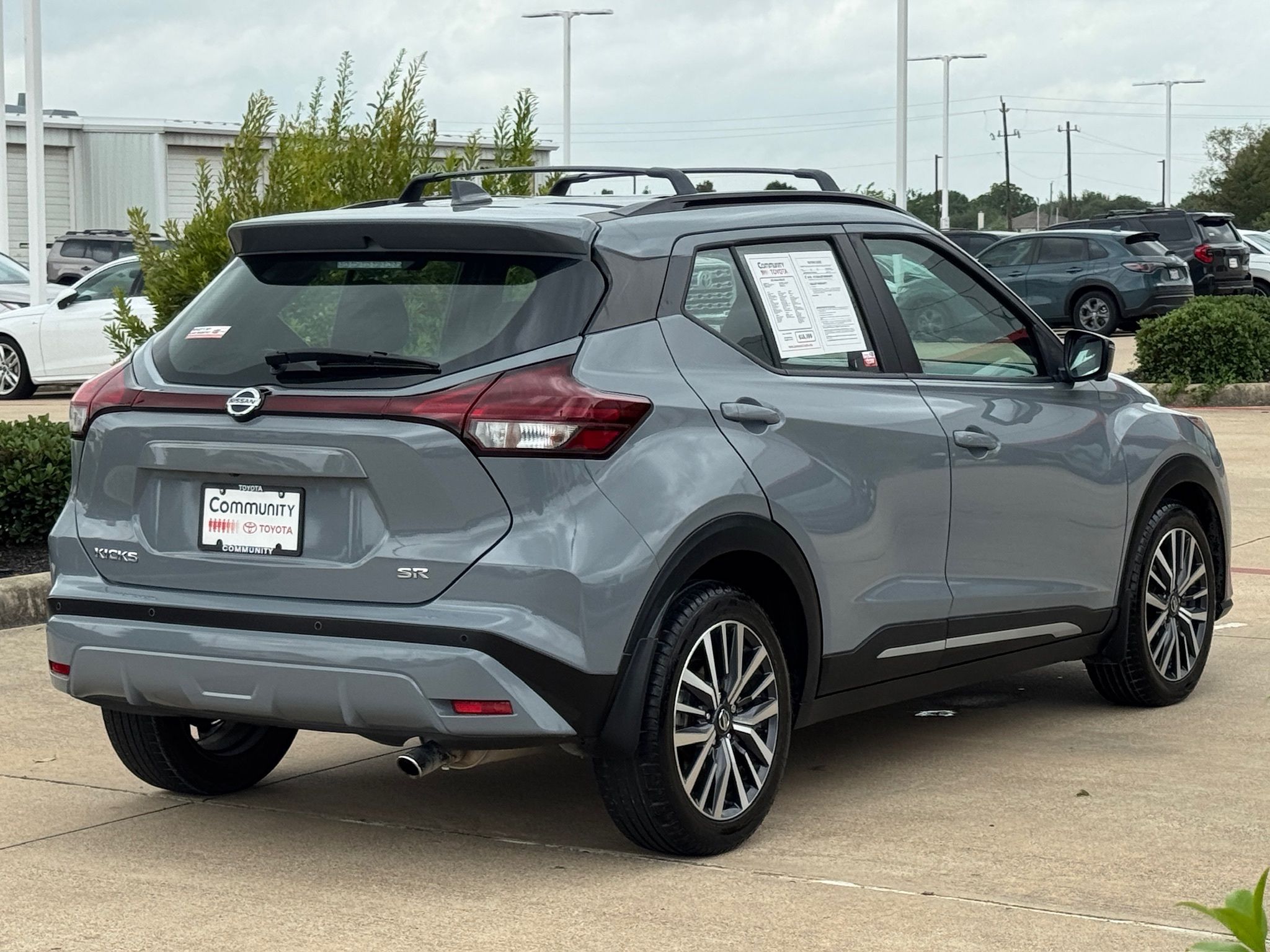 2021 Nissan Kicks SR Gray at Emmons Autoplex