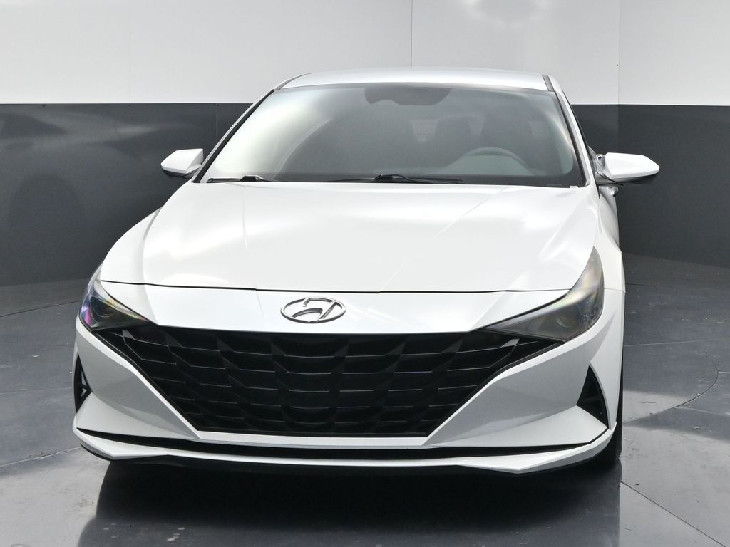 2021 Hyundai Elantra SEL White at Durrett Motor Company