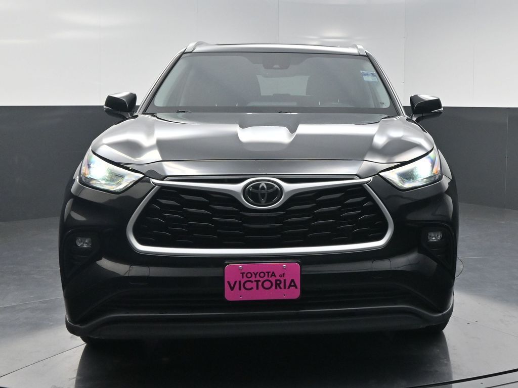 2023 Toyota Highlander XLE Black at Classic Elite Chevrolet Sugar Land