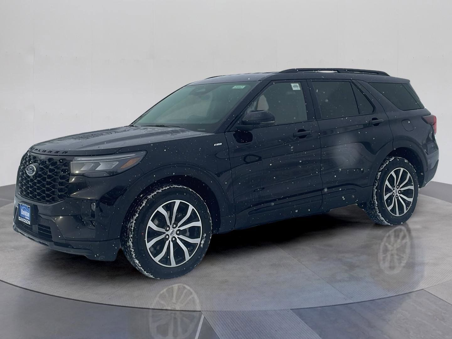 2026 Ford Explorer ST-LINE's photo