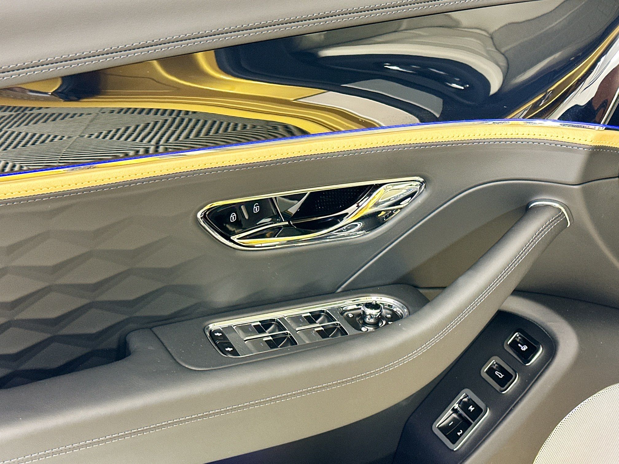 new 2026 Bentley Flying Spur car