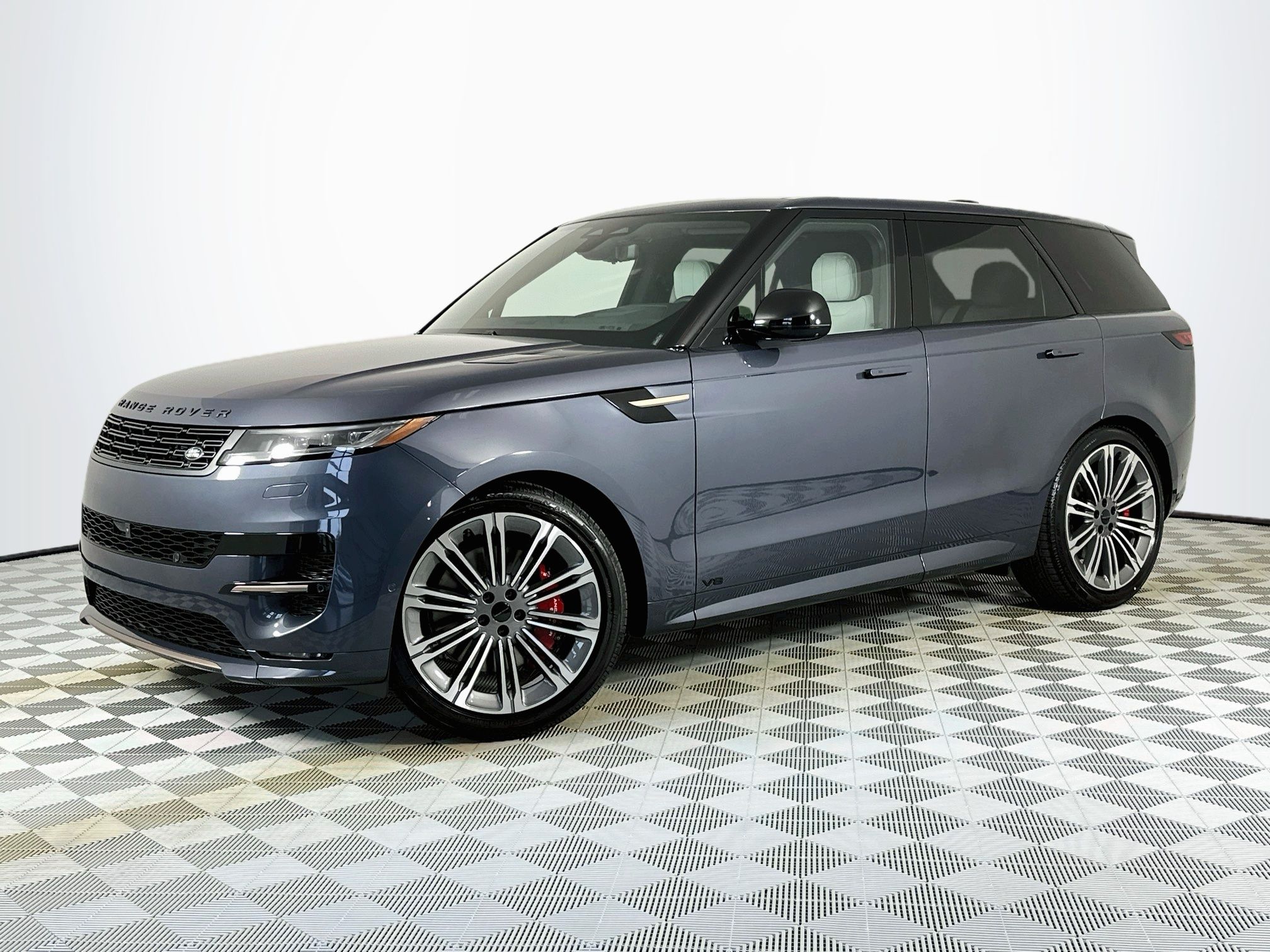 new 2026 Land Rover Range Rover Sport car, priced at $119,365