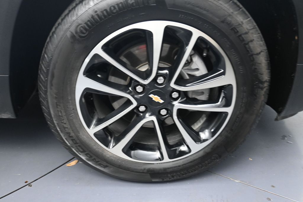 2024 Chevrolet TrailBlazer LT Blue at DeMontrond Automotive Group