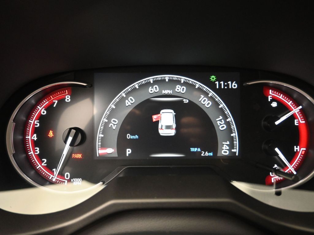 2025 Toyota RAV4 XLE Premium - 6