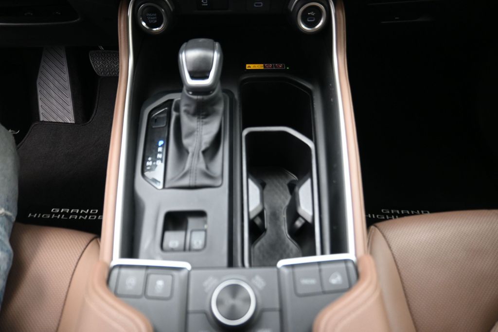 2025 Toyota Grand Highlander Platinum Beige at Gullo Toyota