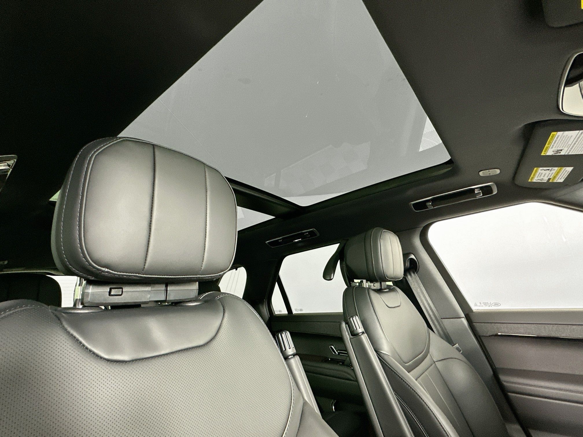 new 2026 Land Rover Range Rover Sport car, priced at $105,335