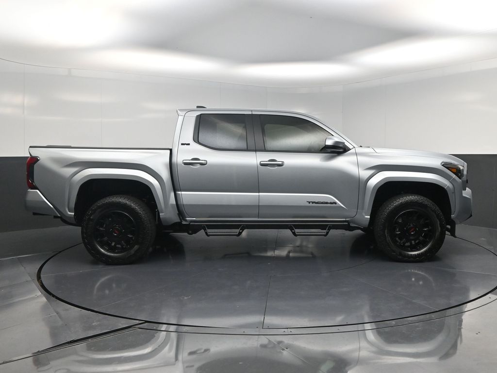 2026 Toyota Tacoma SR5 - 3