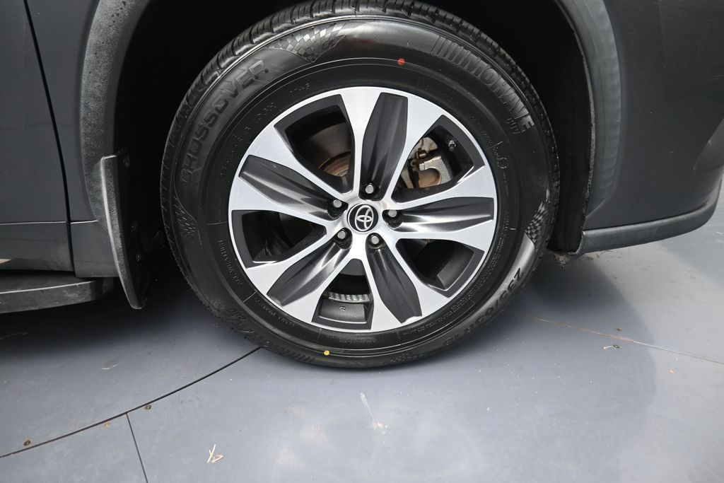 2021 Toyota Highlander XLE Gray at DeMontrond Mazda