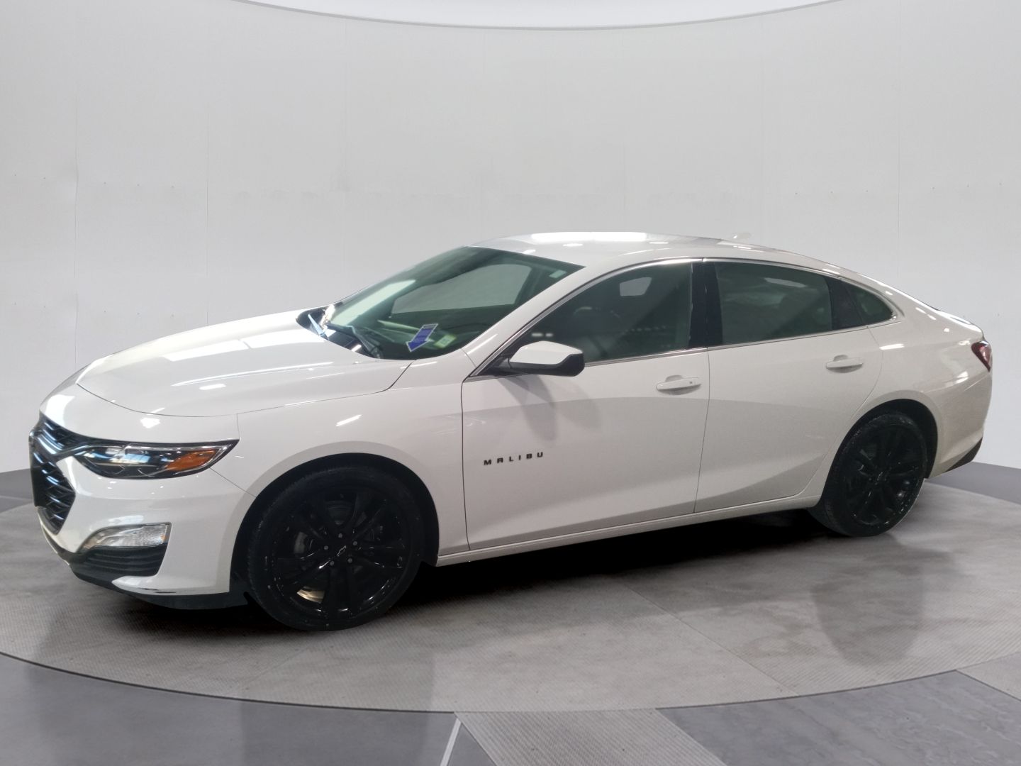 White 2024 Chevrolet Malibu Sedan Front-Wheel Drive Continuously Variable Transmission