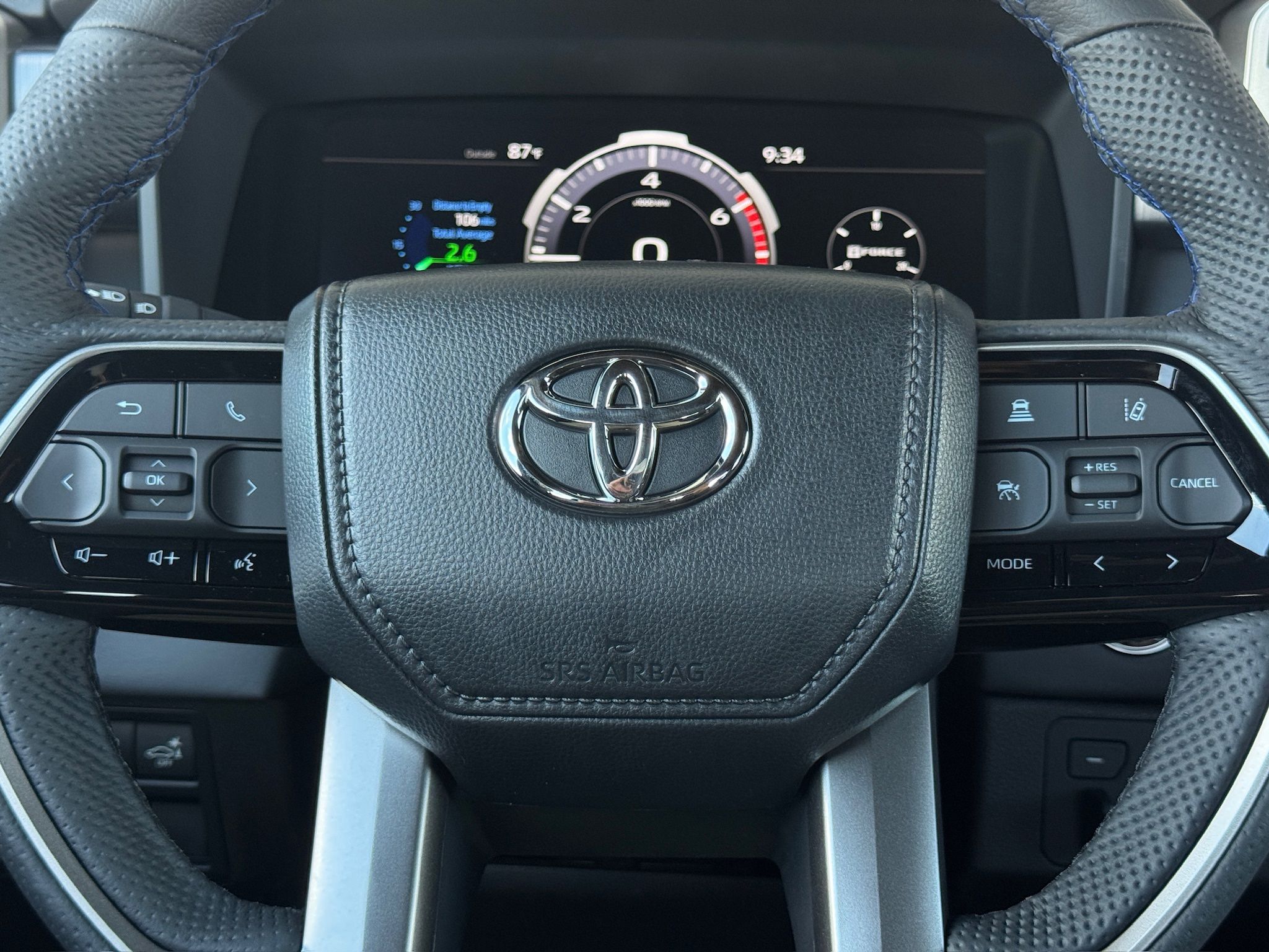 2026 Toyota Tundra Platinum - 8