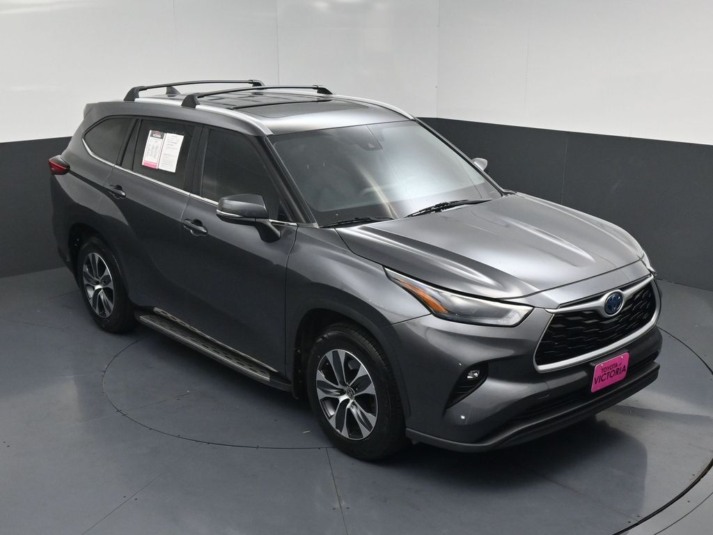 2023 Toyota Highlander Hybrid XLE Gray at Toyota of Victoria