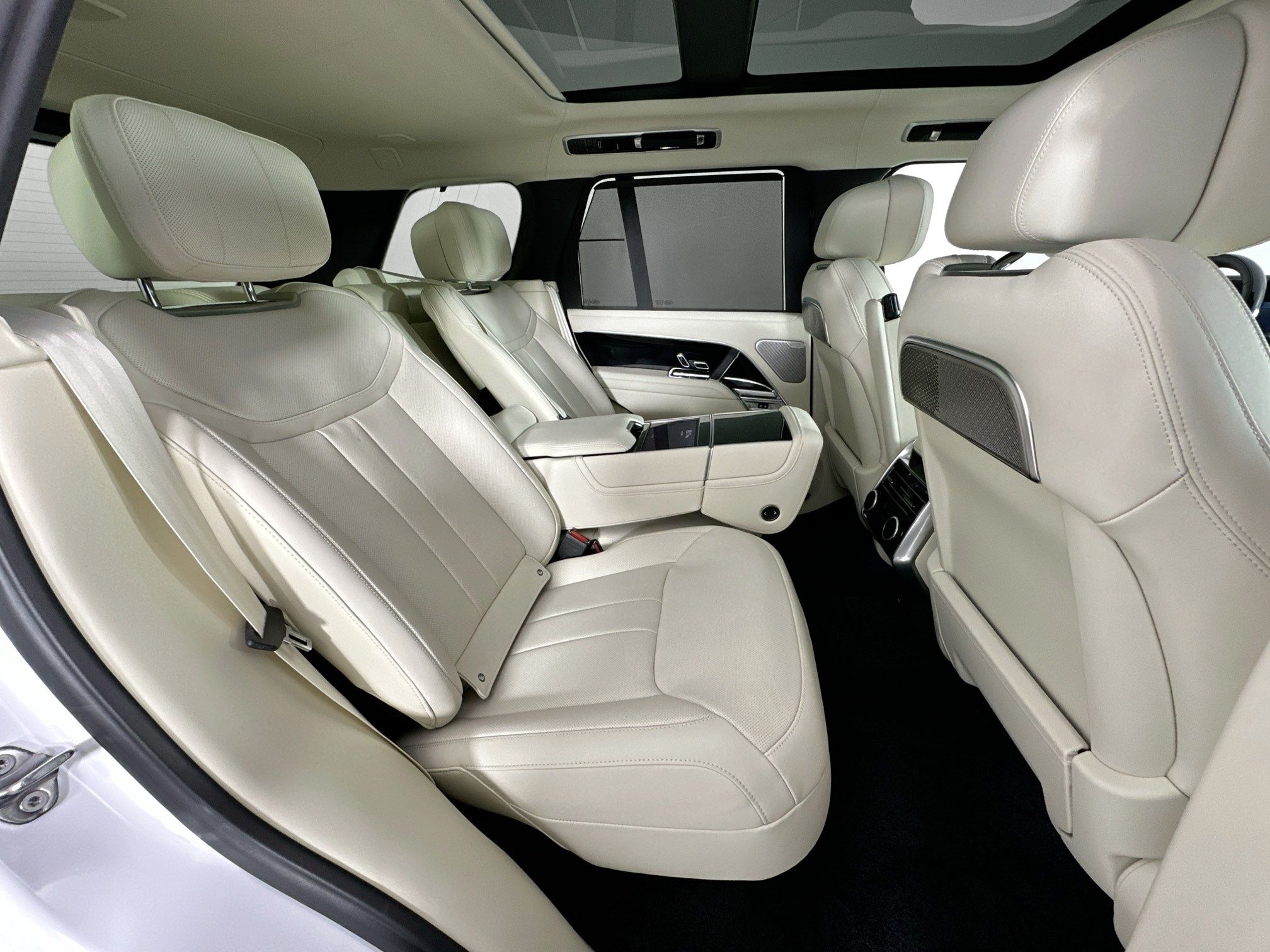 used 2026 Land Rover Range Rover car, priced at $172,998