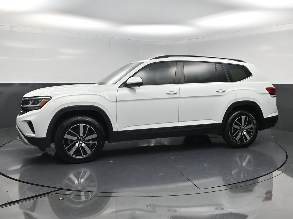 2022 Volkswagen Atlas 2.0T SE White at Wharton Ford