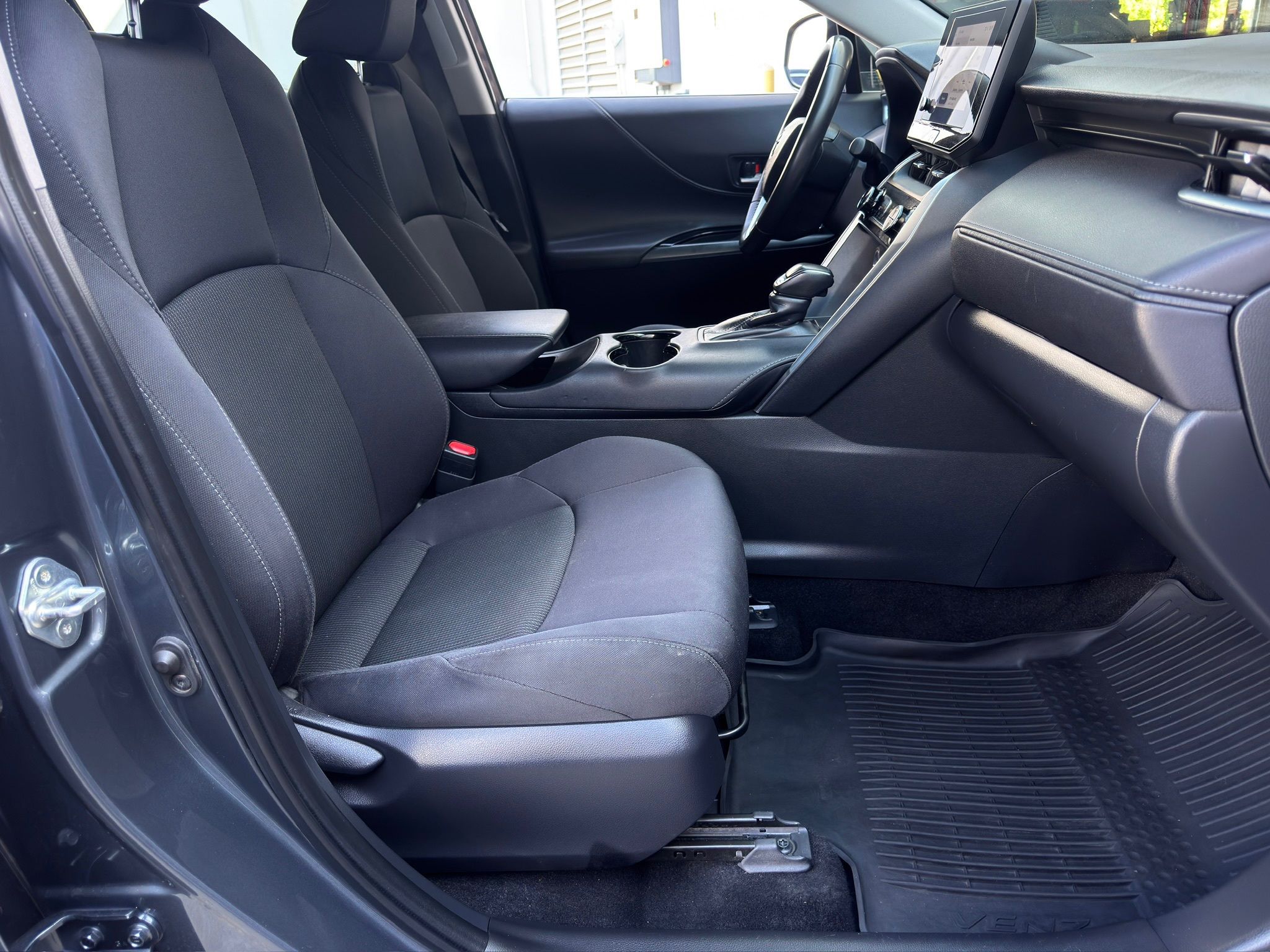 2024 Toyota Venza LE Gray at Gullo Toyota