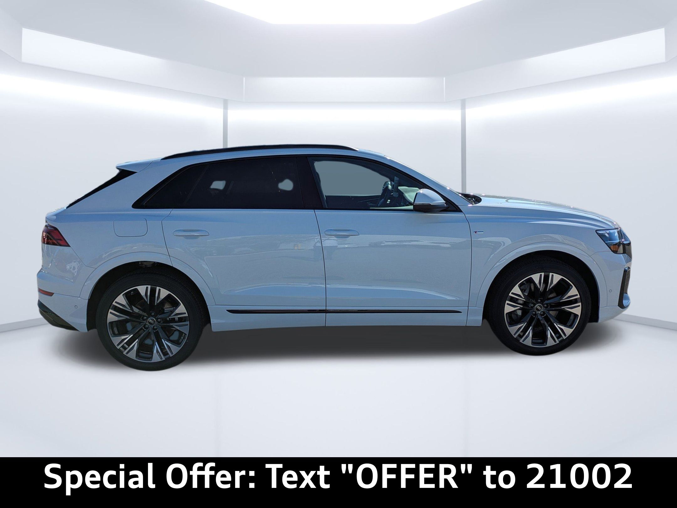 Audi 2026 Q8 Premium Plus 55 TFSI quattro