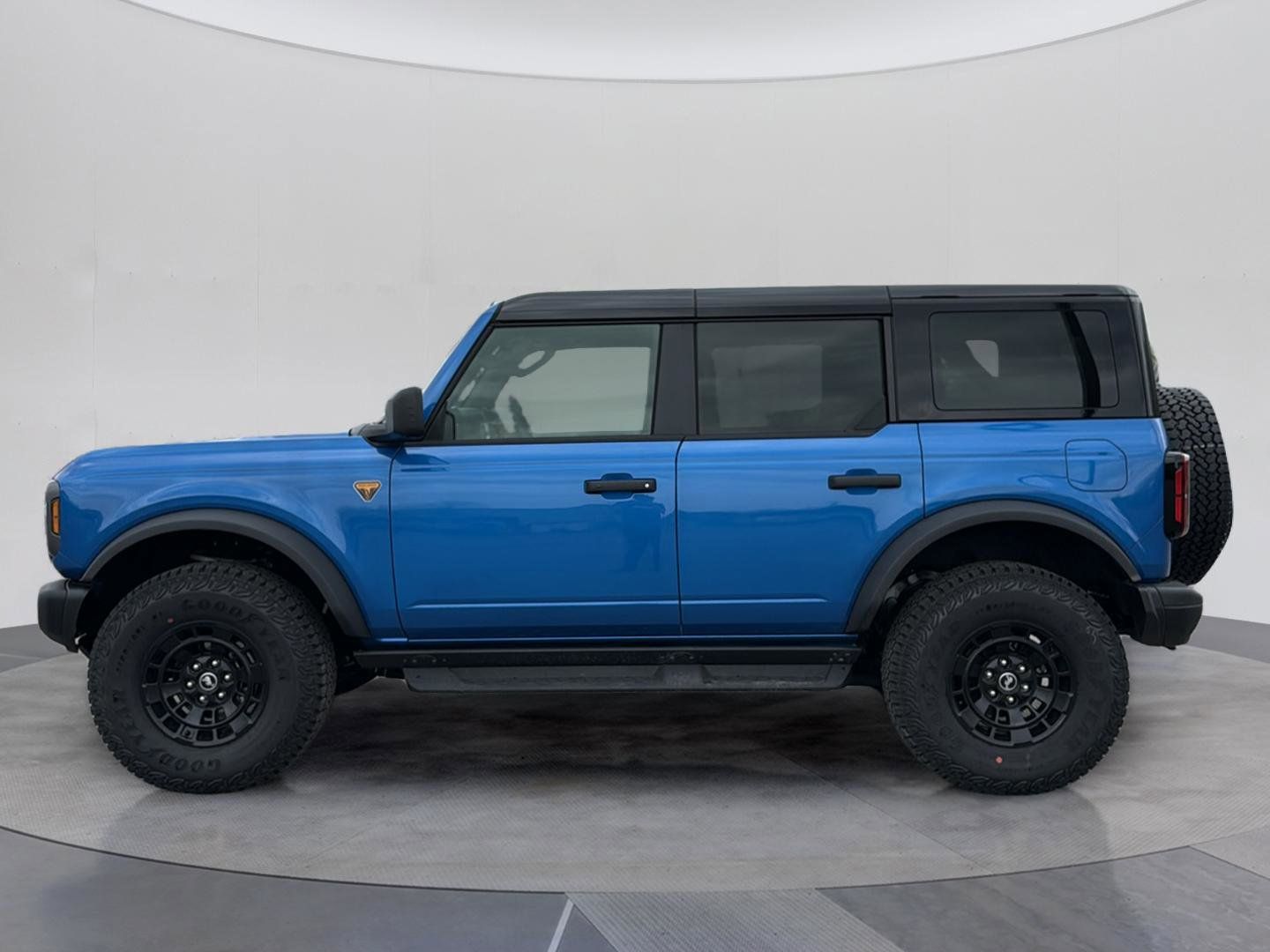 New Blue Metallic 2026 Ford Bronco Badlands for Sale in Watertown