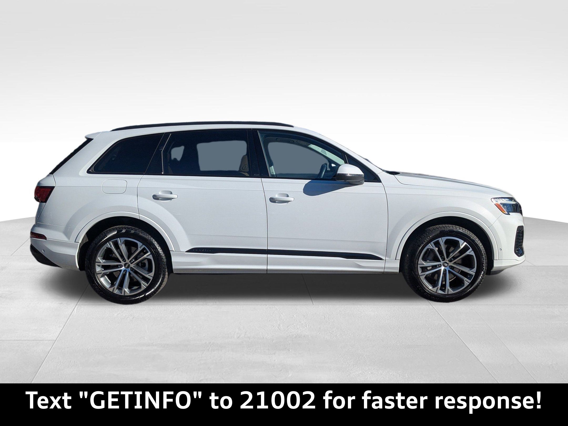 Audi 2025 Q7 45 Premium quattro
