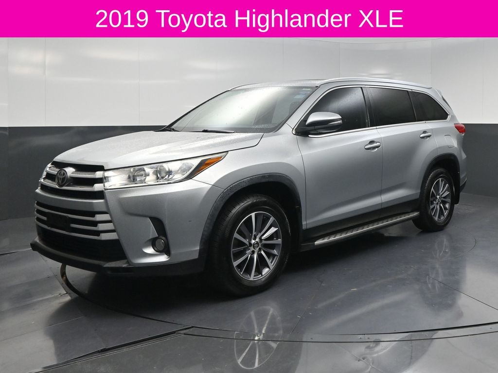 2019 Toyota Highlander XLE Silver at DeMontrond Mazda