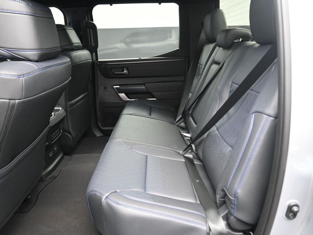 2026 Toyota Tundra Platinum - 11