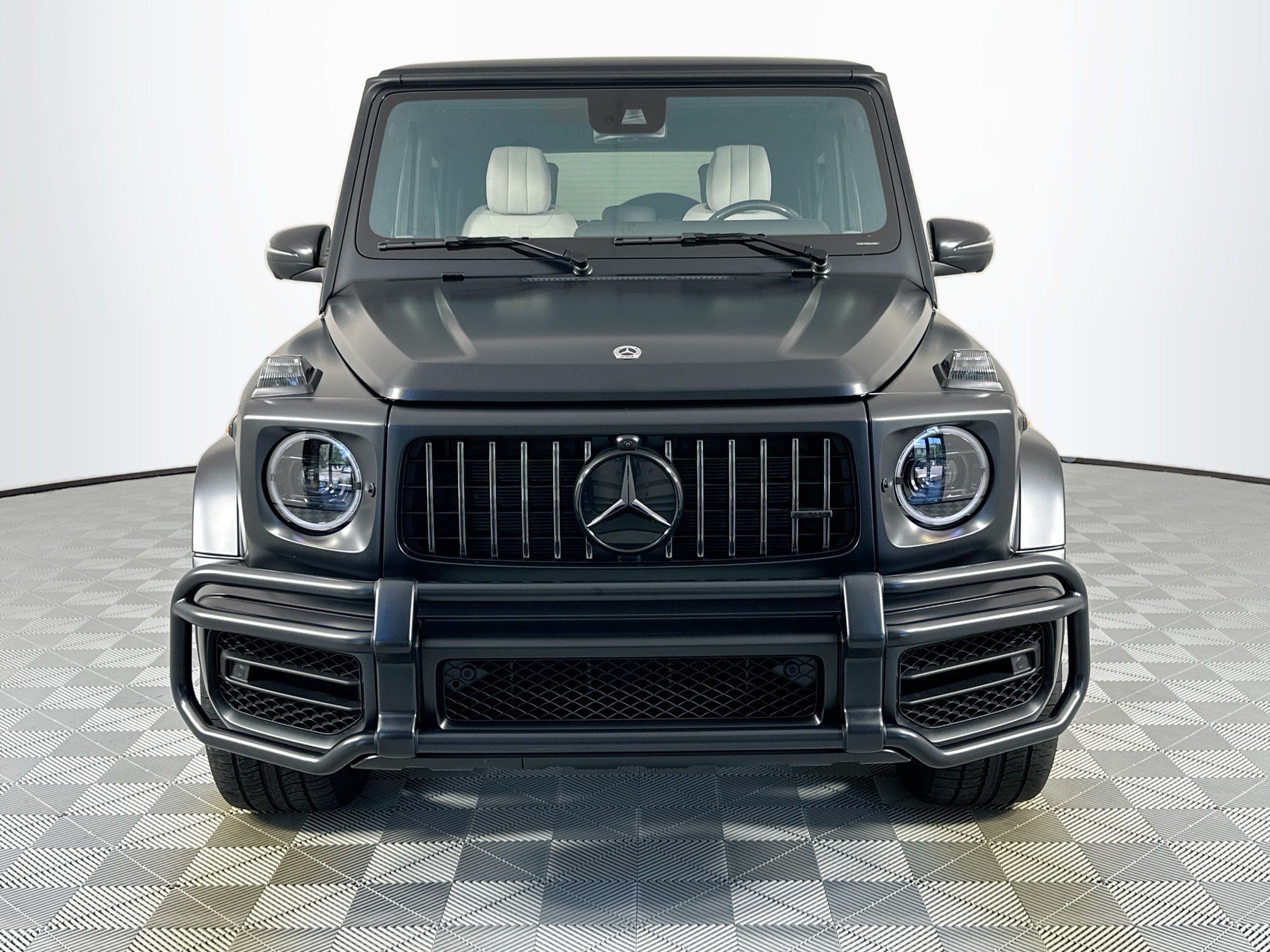 used 2022 Mercedes-Benz G-Class car, priced at $198,998