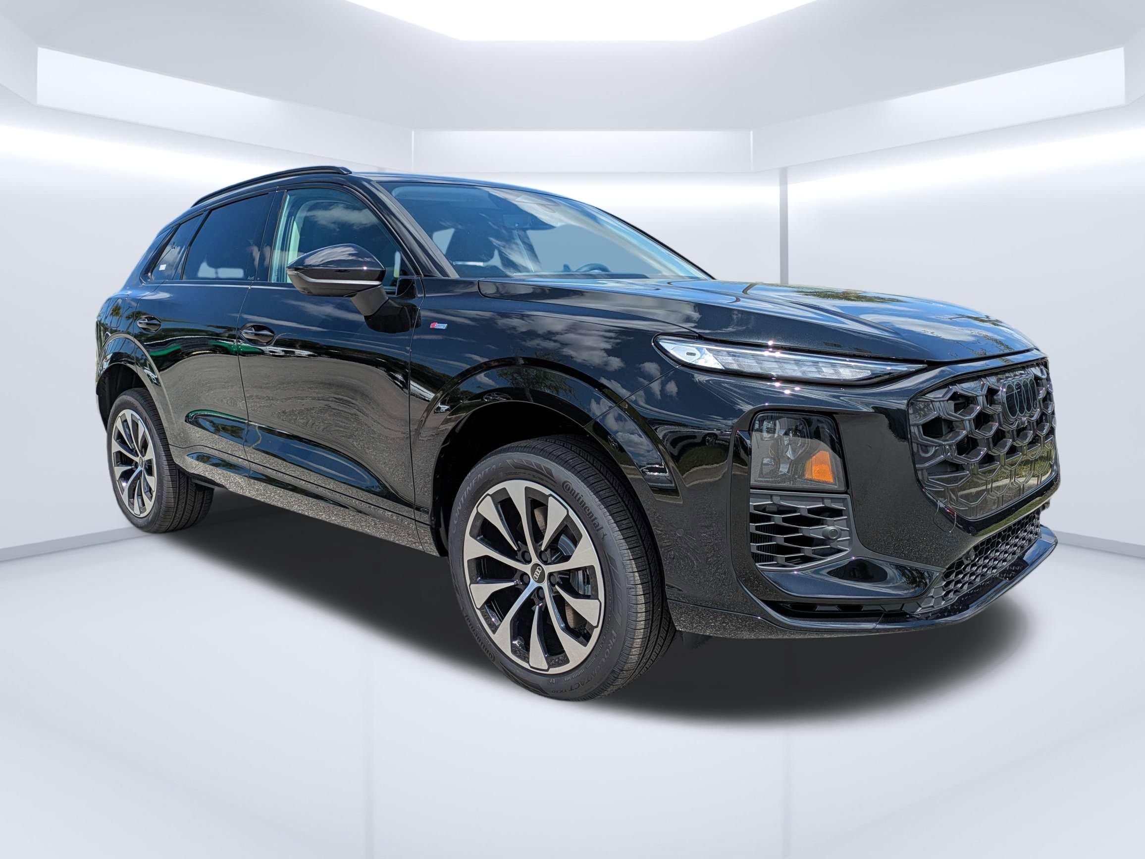 2026 Audi Q3 S line quattro's photo