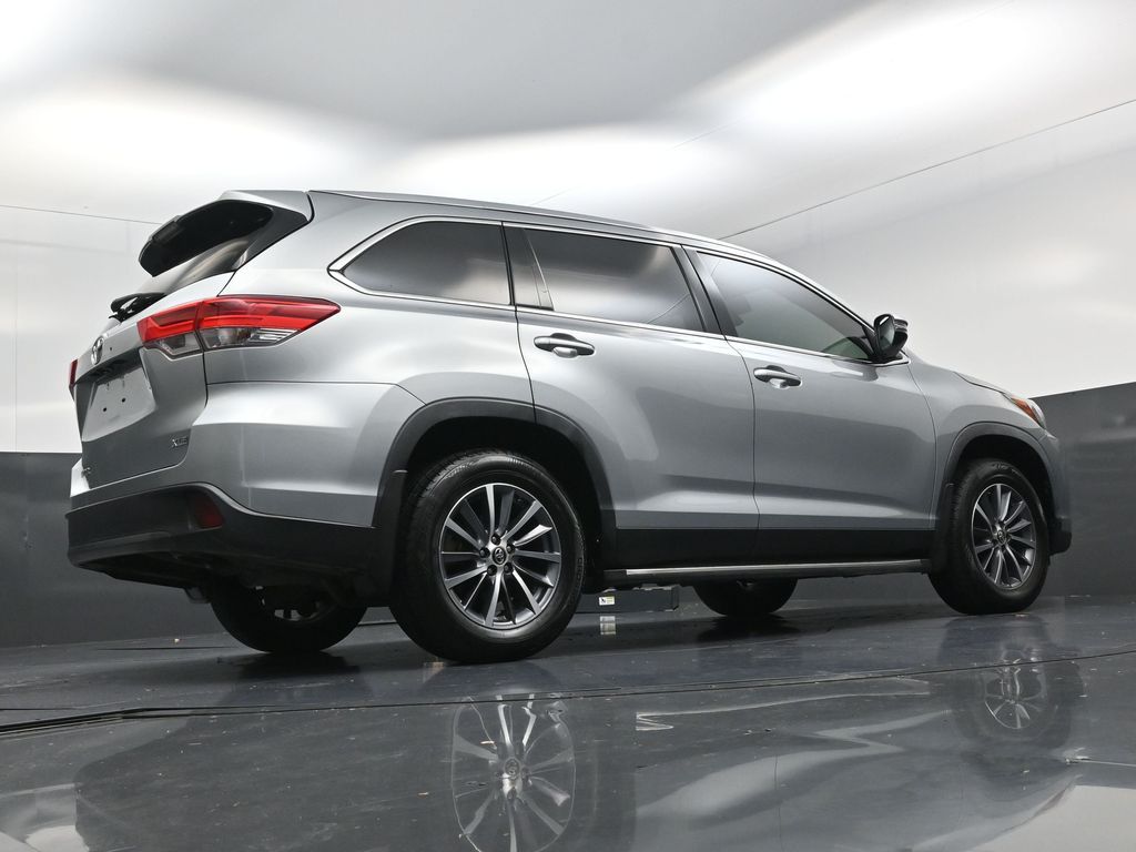 2019 Toyota Highlander XLE Silver at DeMontrond Mazda