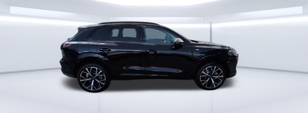 Audi 2026 Q3 S line quattro