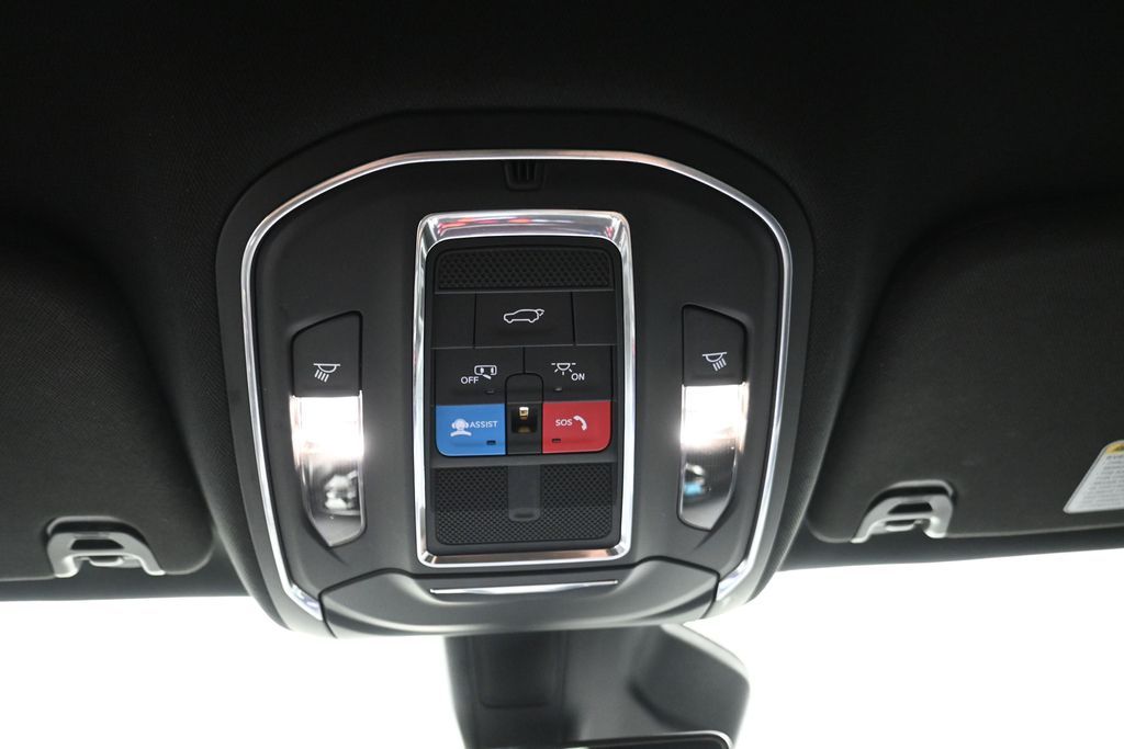 2024 Jeep Wagoneer Series II White at Traditions Chevrolet