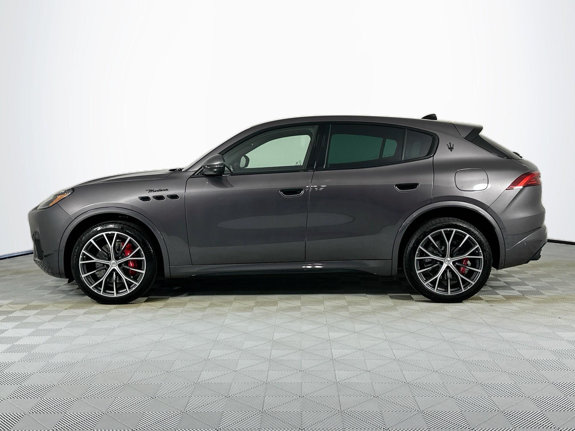 new 2026 Maserati Grecale car, priced at $94,765